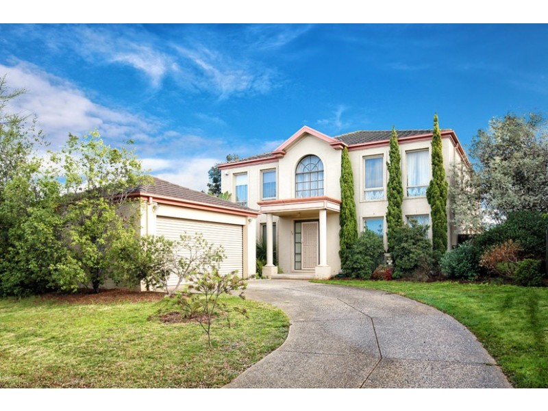 14 Rutherford Way, Roxburgh Park VIC 3064