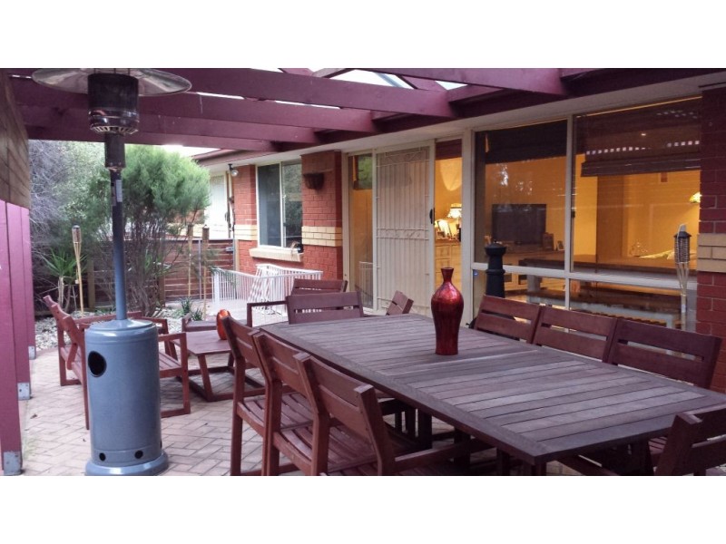 2 Orton Place, Roxburgh Park VIC 3064