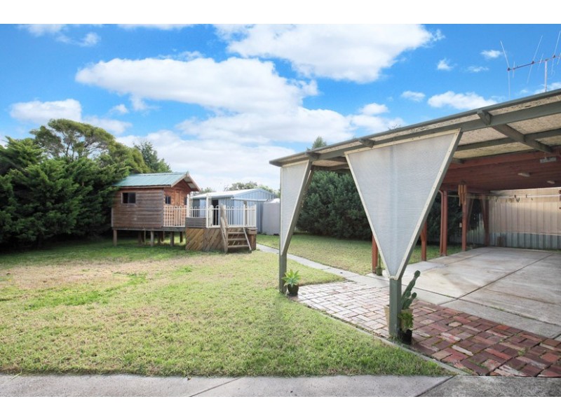 25 Darebin Court, Meadow Heights VIC 3048
