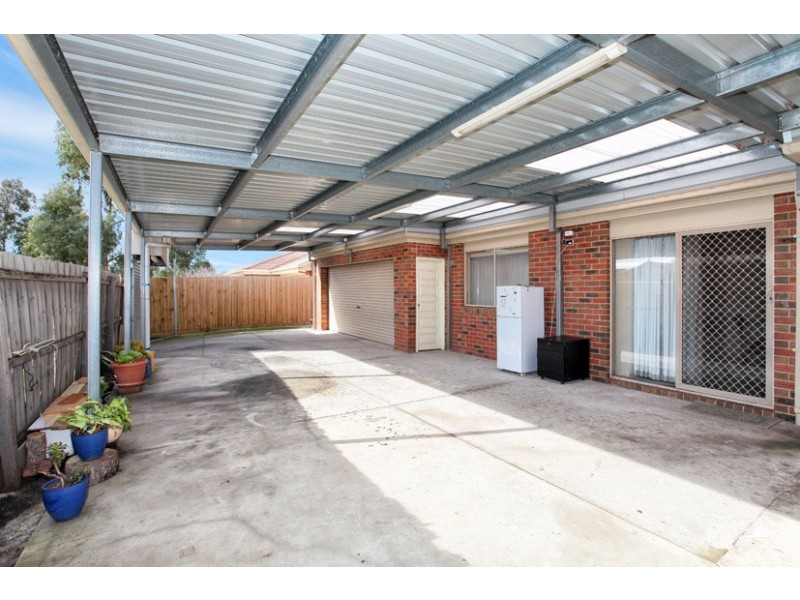 26 Murchison Drive, Roxburgh Park VIC 3064