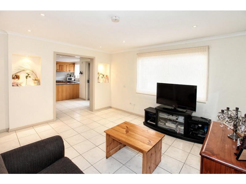 26 Murchison Drive, Roxburgh Park VIC 3064
