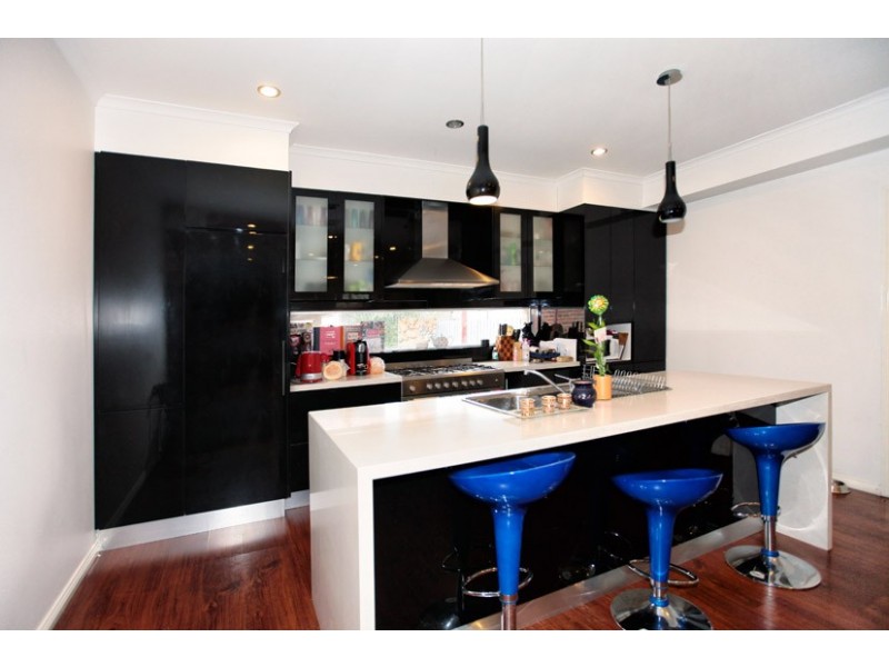 7 Brearley Place, Roxburgh Park VIC 3064