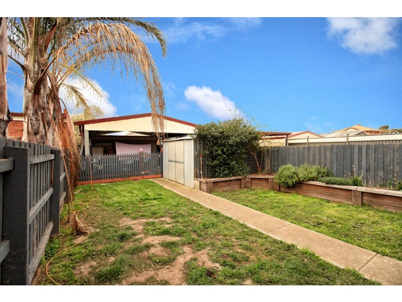 7 Brearley Place, Roxburgh Park VIC 3064