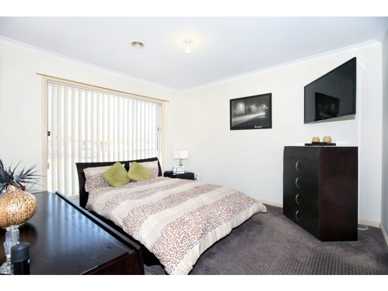 47 Rio Grande Drive, Roxburgh Park VIC 3064