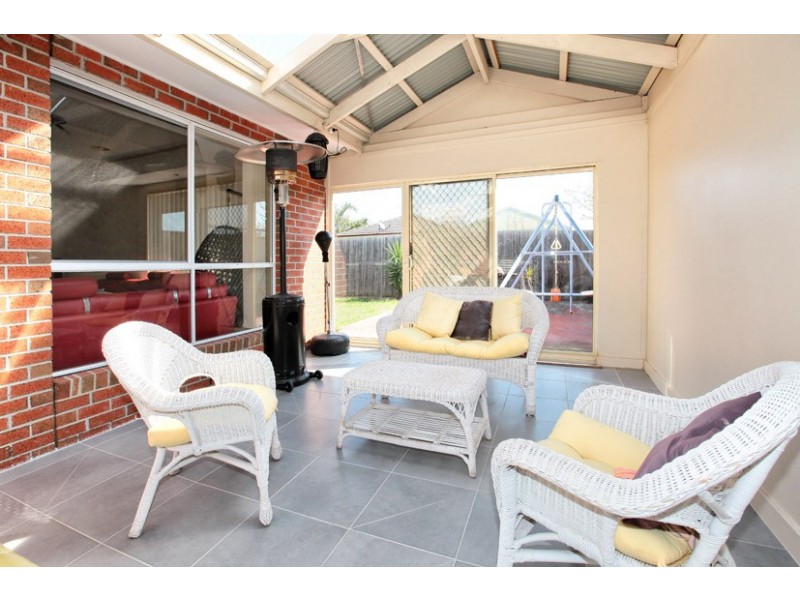 47 Rio Grande Drive, Roxburgh Park VIC 3064