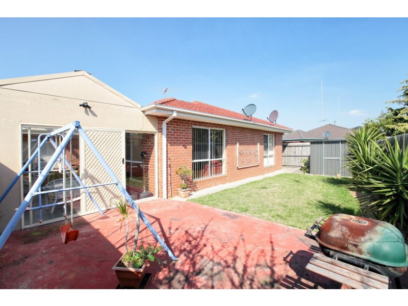 47 Rio Grande Drive, Roxburgh Park VIC 3064