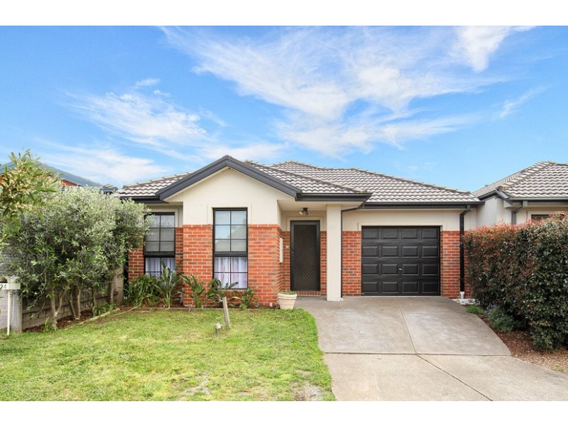 24 Thames Way, Roxburgh Park VIC 3064