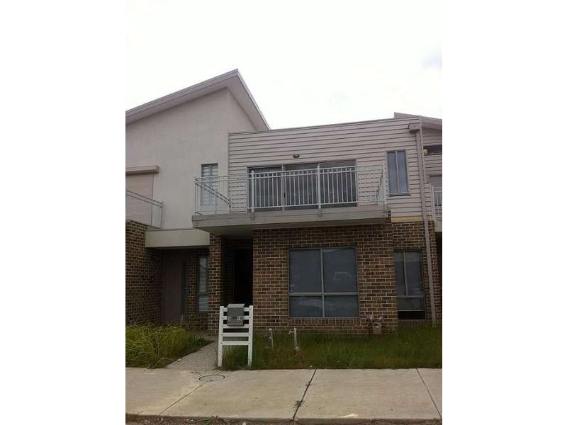 3/16 Clarendon Avenue, Craigieburn VIC 3064