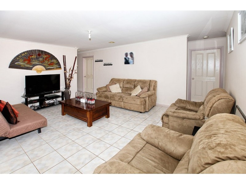 12 Barrett Court, Roxburgh Park VIC 3064