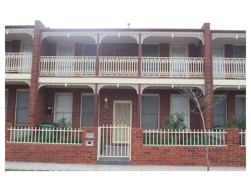 28 Athol Avenue, Roxburgh Park VIC 3064