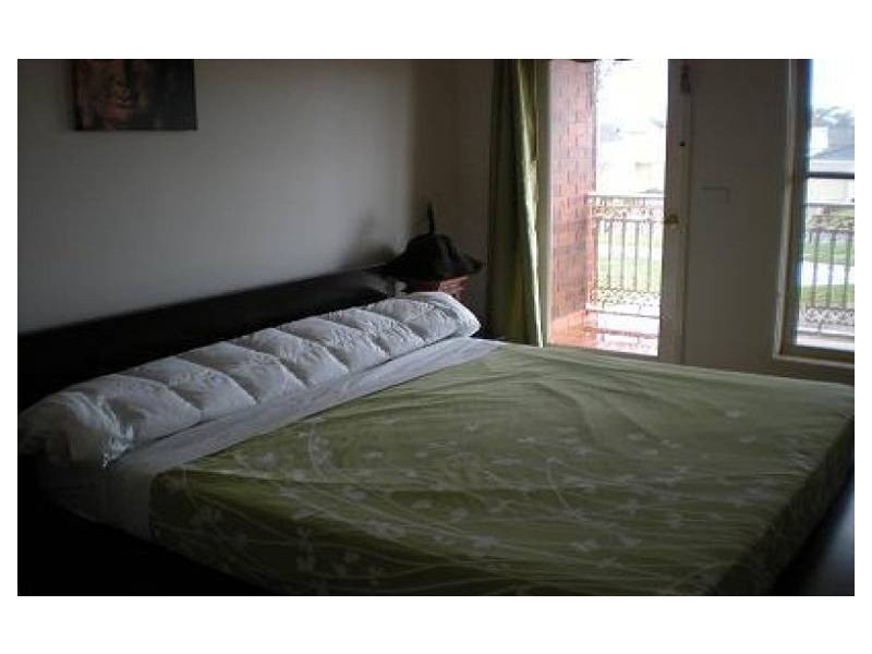 28 Athol Avenue, Roxburgh Park VIC 3064