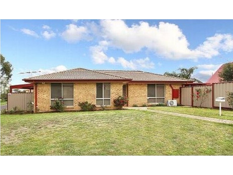 12 Haite Place, Roxburgh Park VIC 3064