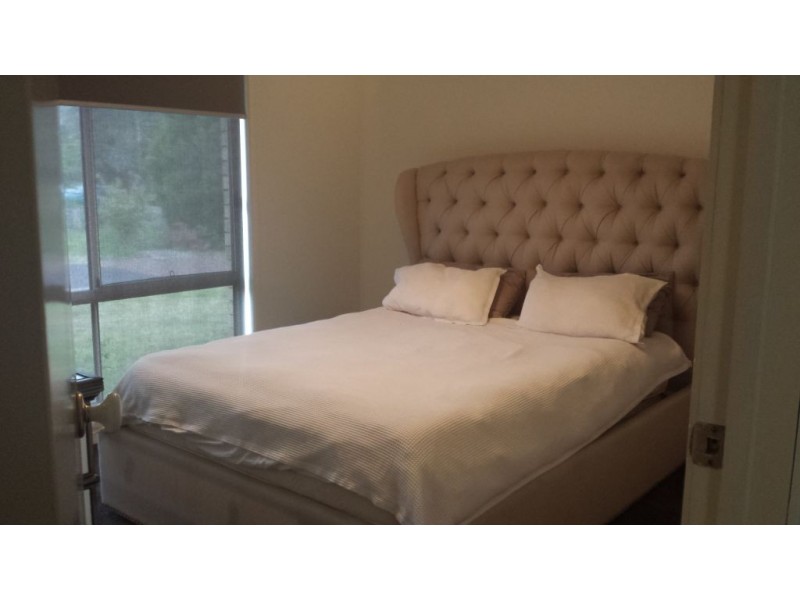 12 Haite Place, Roxburgh Park VIC 3064