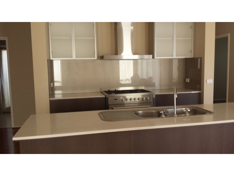 3 Eastleigh Street, Craigieburn VIC 3064