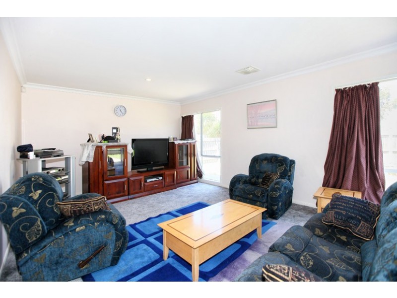 1 Angus Court, Roxburgh Park VIC 3064