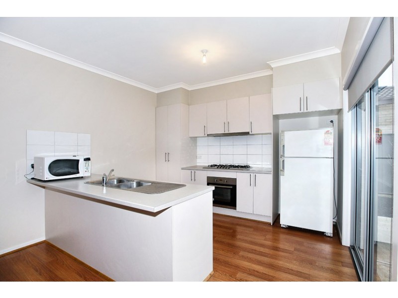 74 Thoresby Circuit, Craigieburn VIC 3064