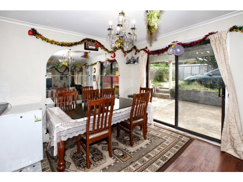 2 Banksia Place, Meadow Heights VIC 3048