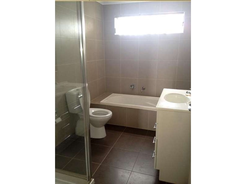 11/5 Korab Place, Roxburgh Park VIC 3064