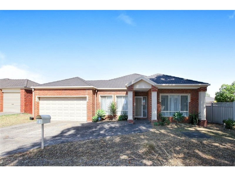 51 Woodlea Crescent, Craigieburn VIC 3064