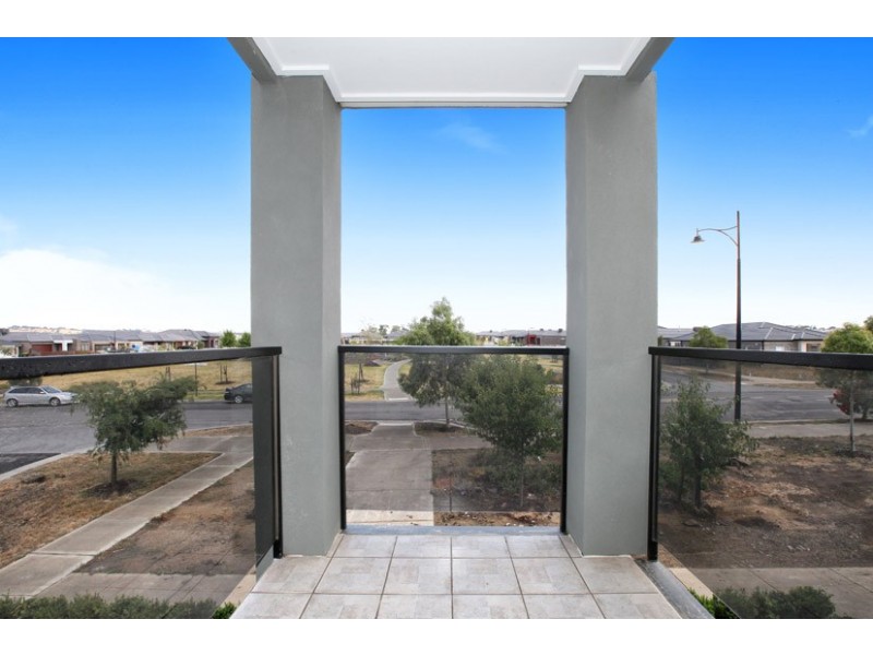 1-5/96 Newbury Blvd, Craigieburn VIC 3064