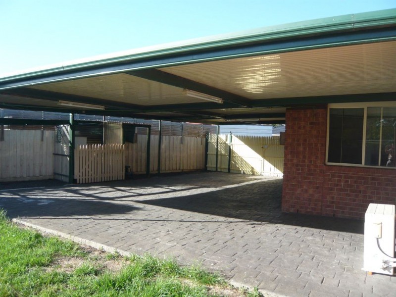 19 Johnson Court, Roxburgh Park VIC 3064