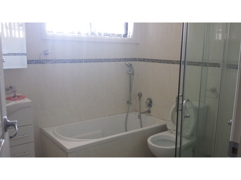 6 Berger Street, Dallas VIC 3047