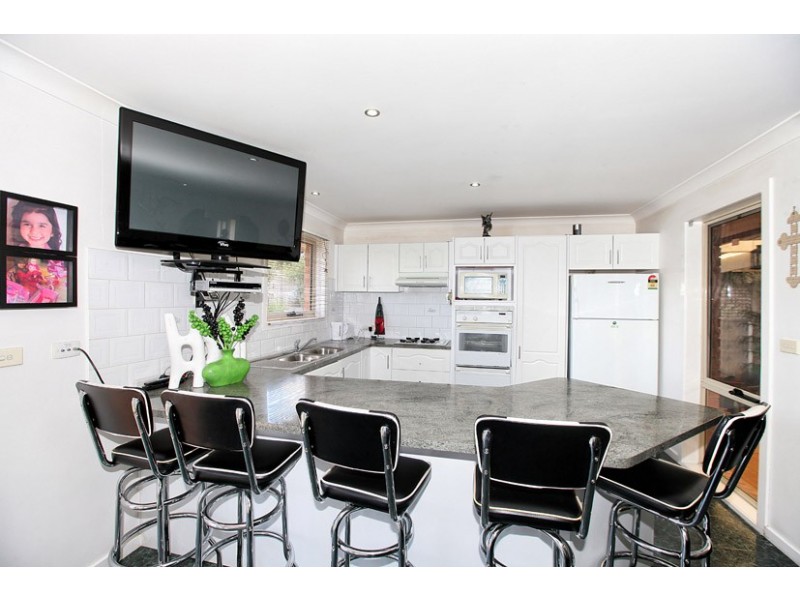 11 Morey Court, Roxburgh Park VIC 3064