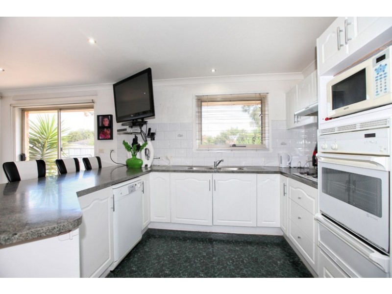 11 Morey Court, Roxburgh Park VIC 3064