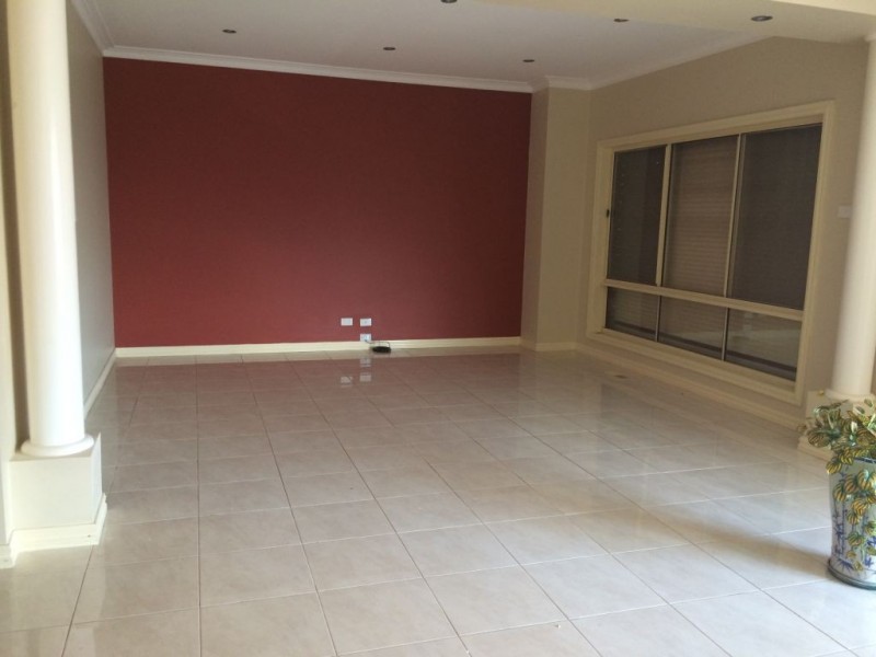 108 McPherson Blvd, Roxburgh Park VIC 3064