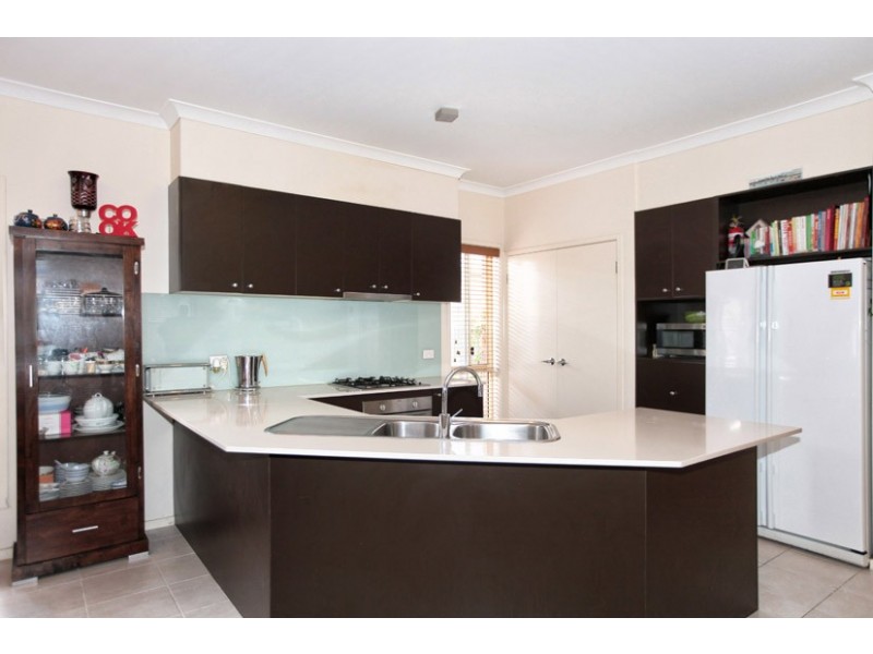 32 Ardsley Circuit, Craigieburn VIC 3064