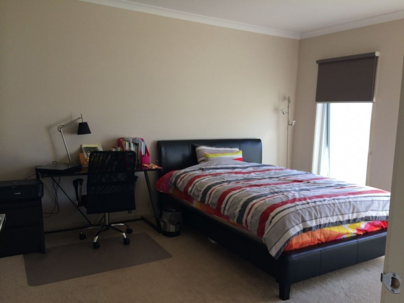 83 Biltmore Crescent, Roxburgh Park VIC 3064