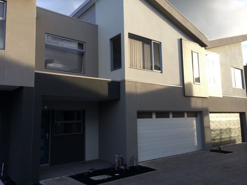 8/252 Waterview Blvd, Craigieburn VIC 3064