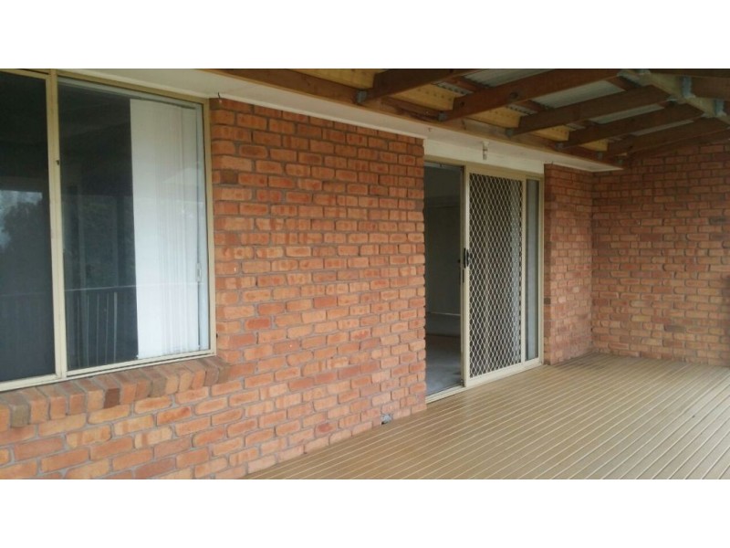 17 Leatherwood Grove, Meadow Heights VIC 3048