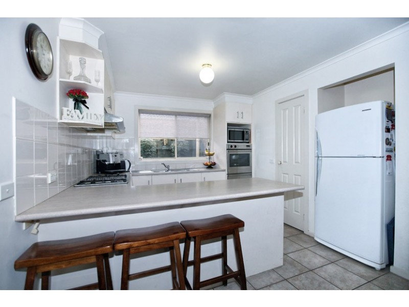 3 Volantis Crescent, Roxburgh Park VIC 3064