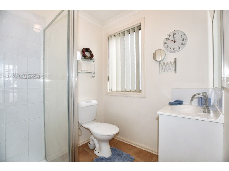 34 Lockwood Drive, Roxburgh Park VIC 3064