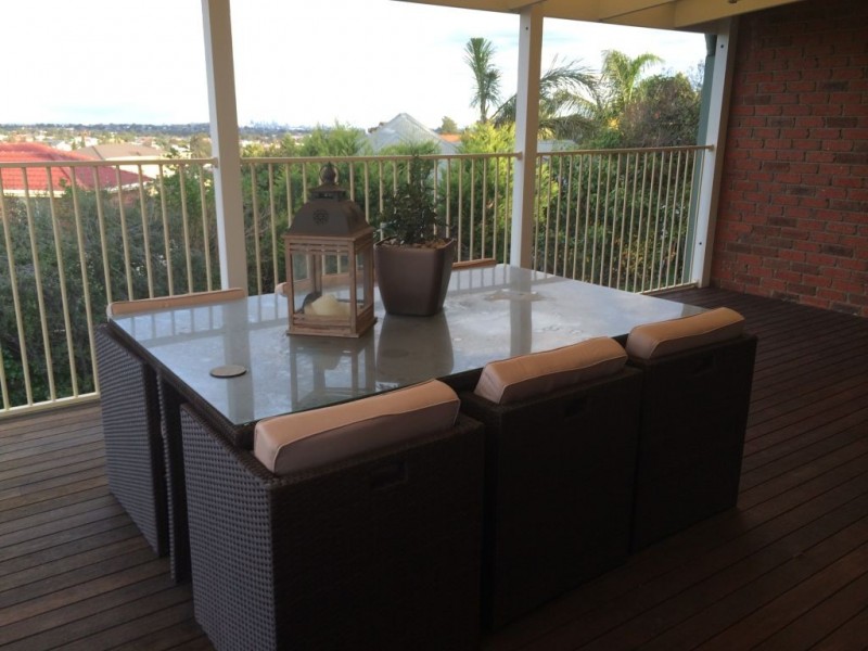 10 Reynolds Court, Roxburgh Park VIC 3064