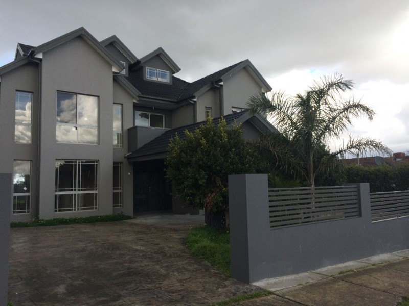 120 SHANKLAND BLVD, Meadow Heights VIC 3048