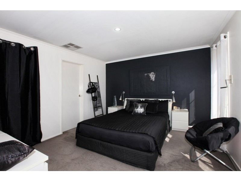 20 Bootie Court, Roxburgh Park VIC 3064