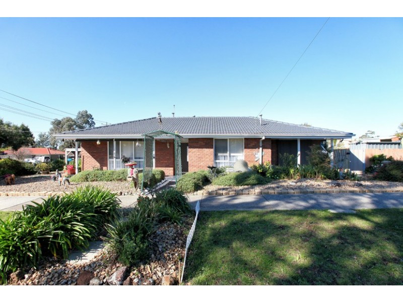 3 Langdon Crescent, Craigieburn VIC 3064
