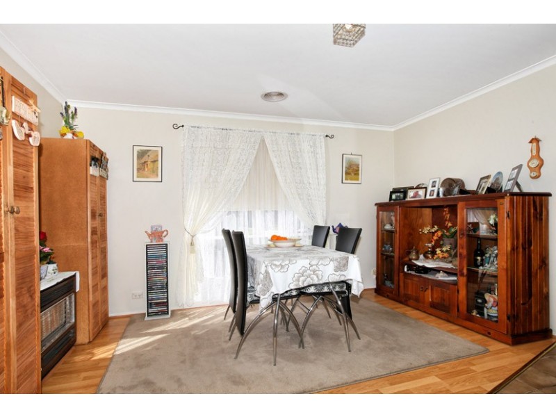 3 Langdon Crescent, Craigieburn VIC 3064