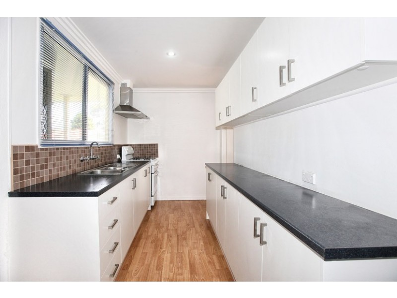 11 Sandford Court, Meadow Heights VIC 3048