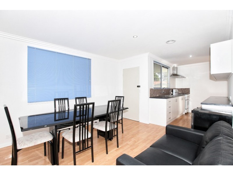 11 Sandford Court, Meadow Heights VIC 3048