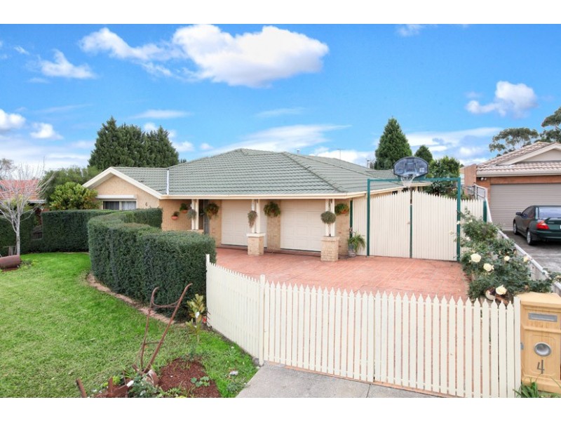 4 Gathray Court, Roxburgh Park VIC 3064