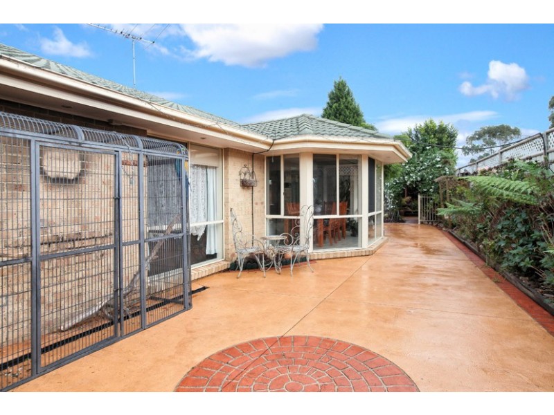4 Gathray Court, Roxburgh Park VIC 3064