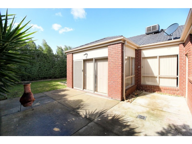 3 Reay Drive, Craigieburn VIC 3064