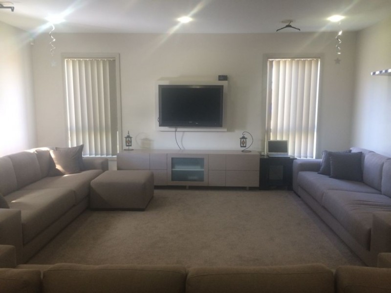 5 Amalfi Court, Roxburgh Park VIC 3064