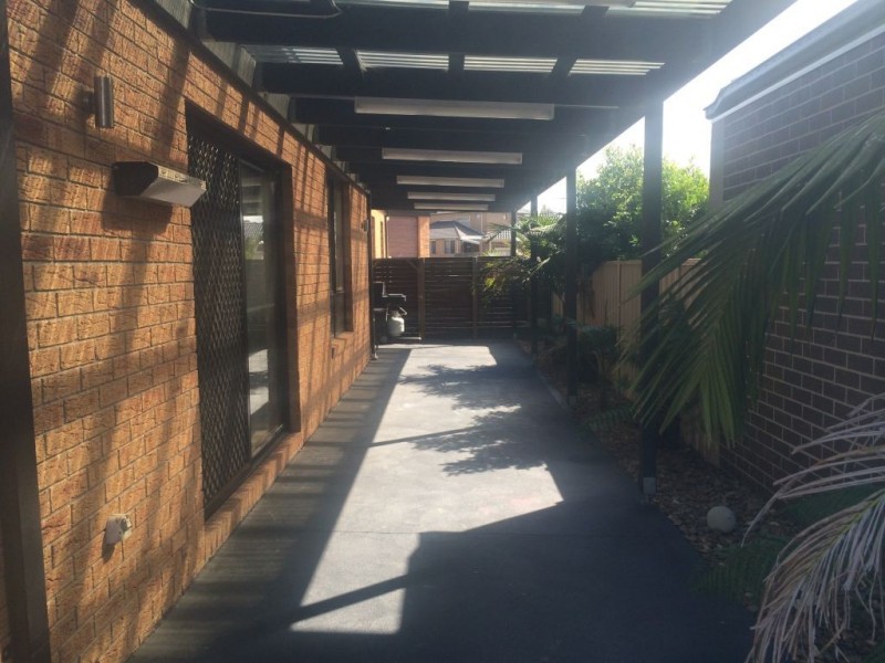 5 Amalfi Court, Roxburgh Park VIC 3064