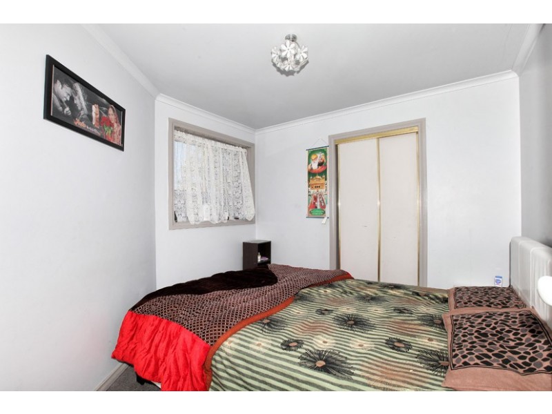 4 Brecon Nook, Craigieburn VIC 3064