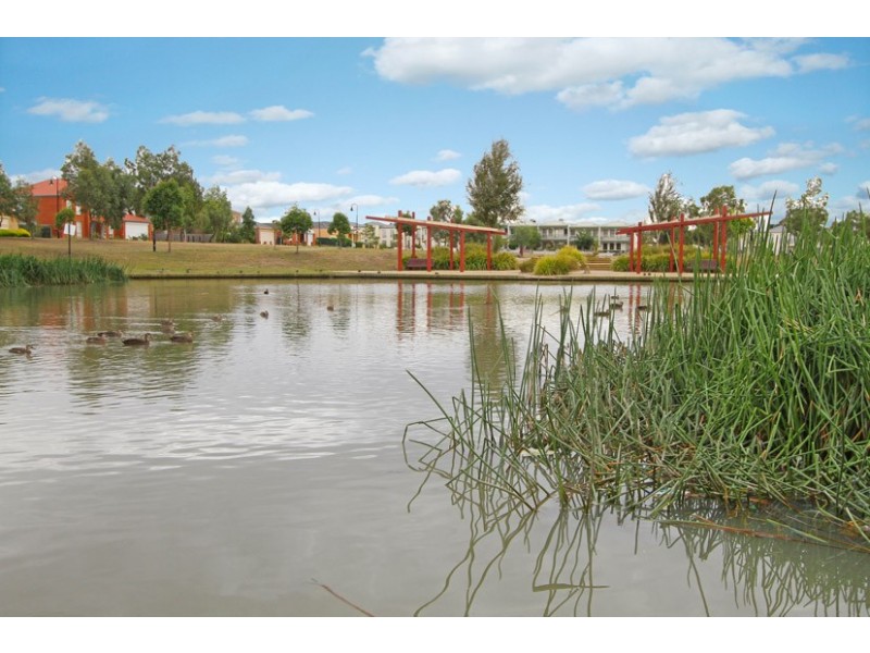 15 Boyden Square, Roxburgh Park VIC 3064