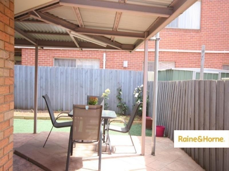 31 Aquila Grove, Roxburgh Park VIC 3064